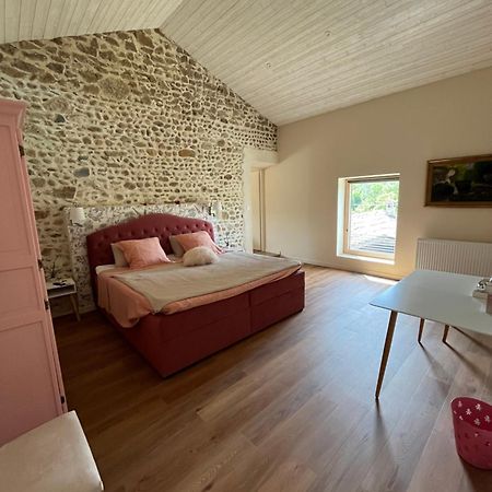 La Bergerie Des Amandiers Chambres Et Table D'Hotes Malataverne Zewnętrze zdjęcie